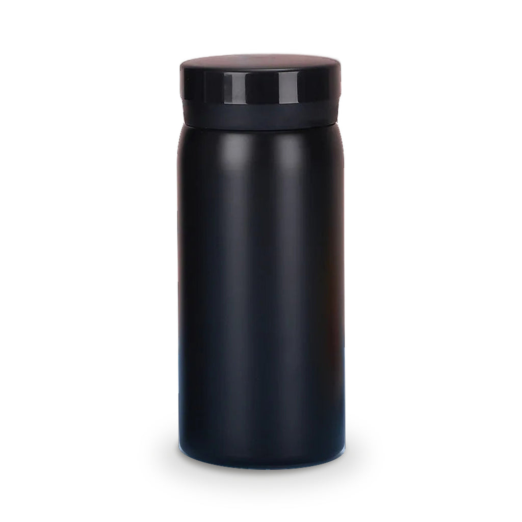 Mini mug isotherme de poche, coloris noir 200 ml, sur fond blanc