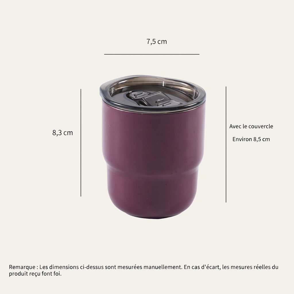Fiche de cotes en français de la tasse isotherme galbée 235 ml, coloris bordeaux, fond crème